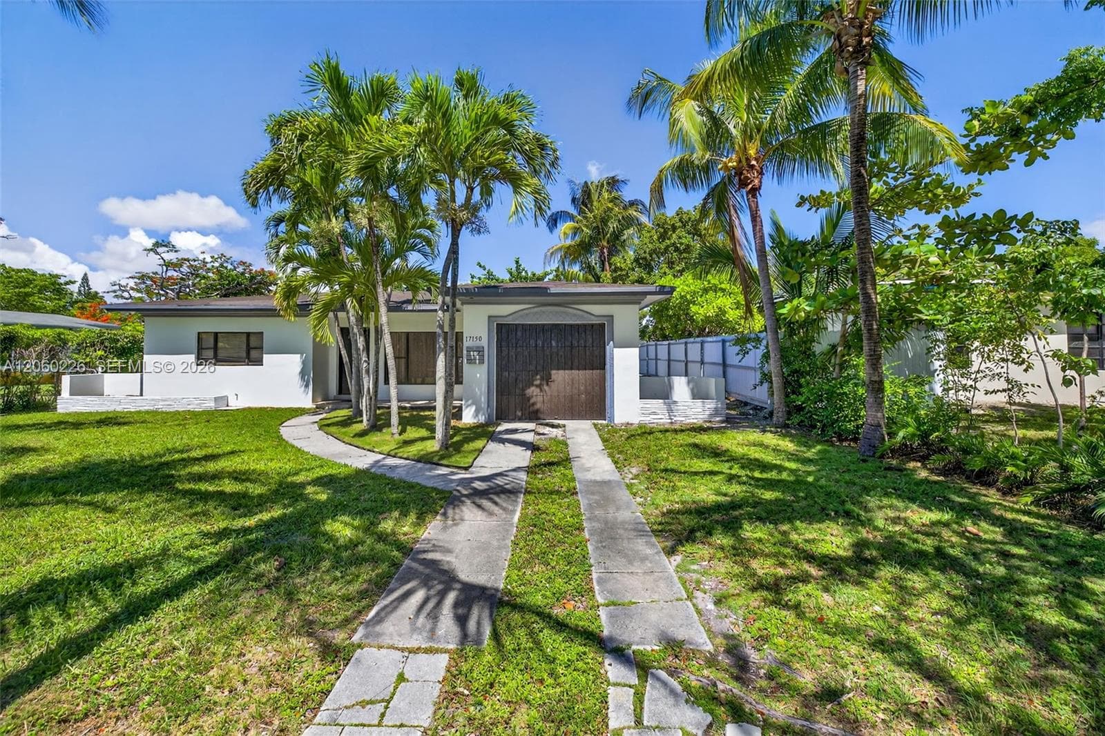 17150 NE 18th Ave, North Miami Beach FL 33162 photo 2