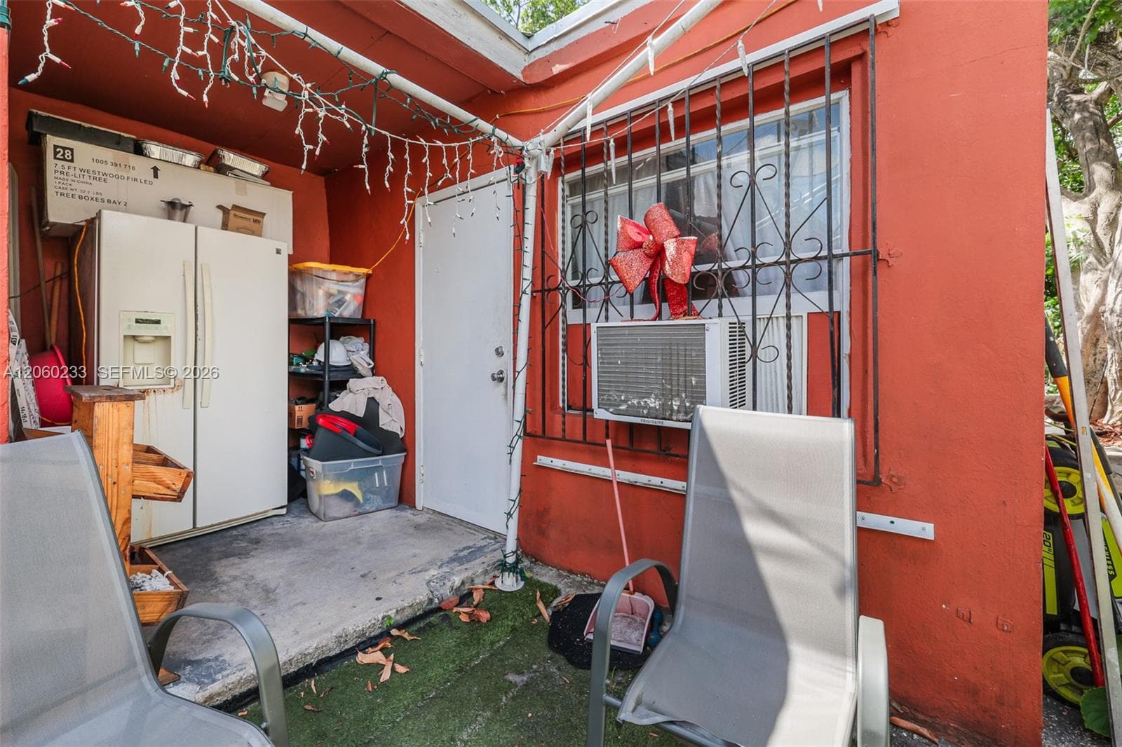 578 NW 97th St, Miami FL 33150 photo 4