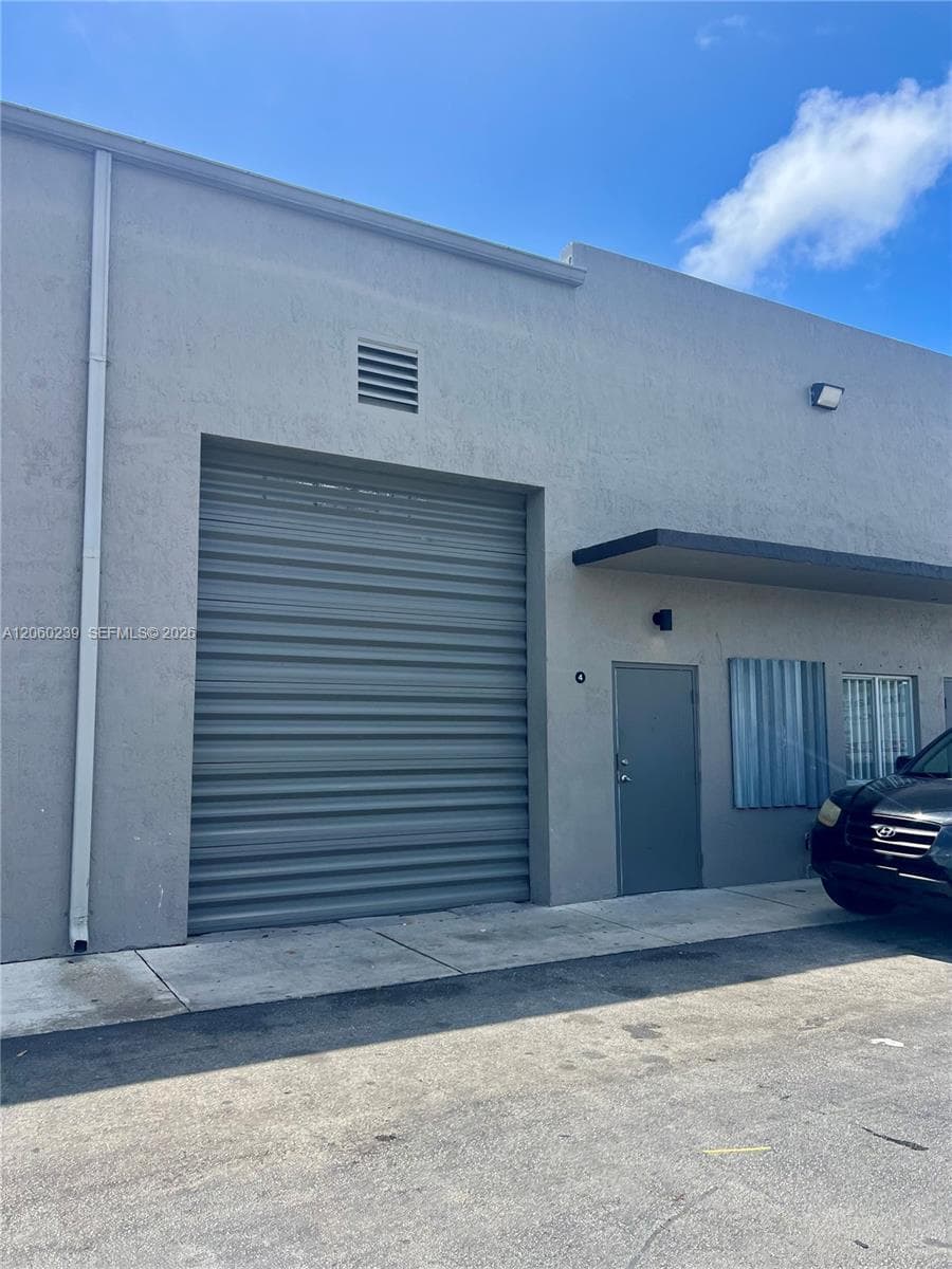 16215 SW 117th Ave # 4, Miami FL 33177
