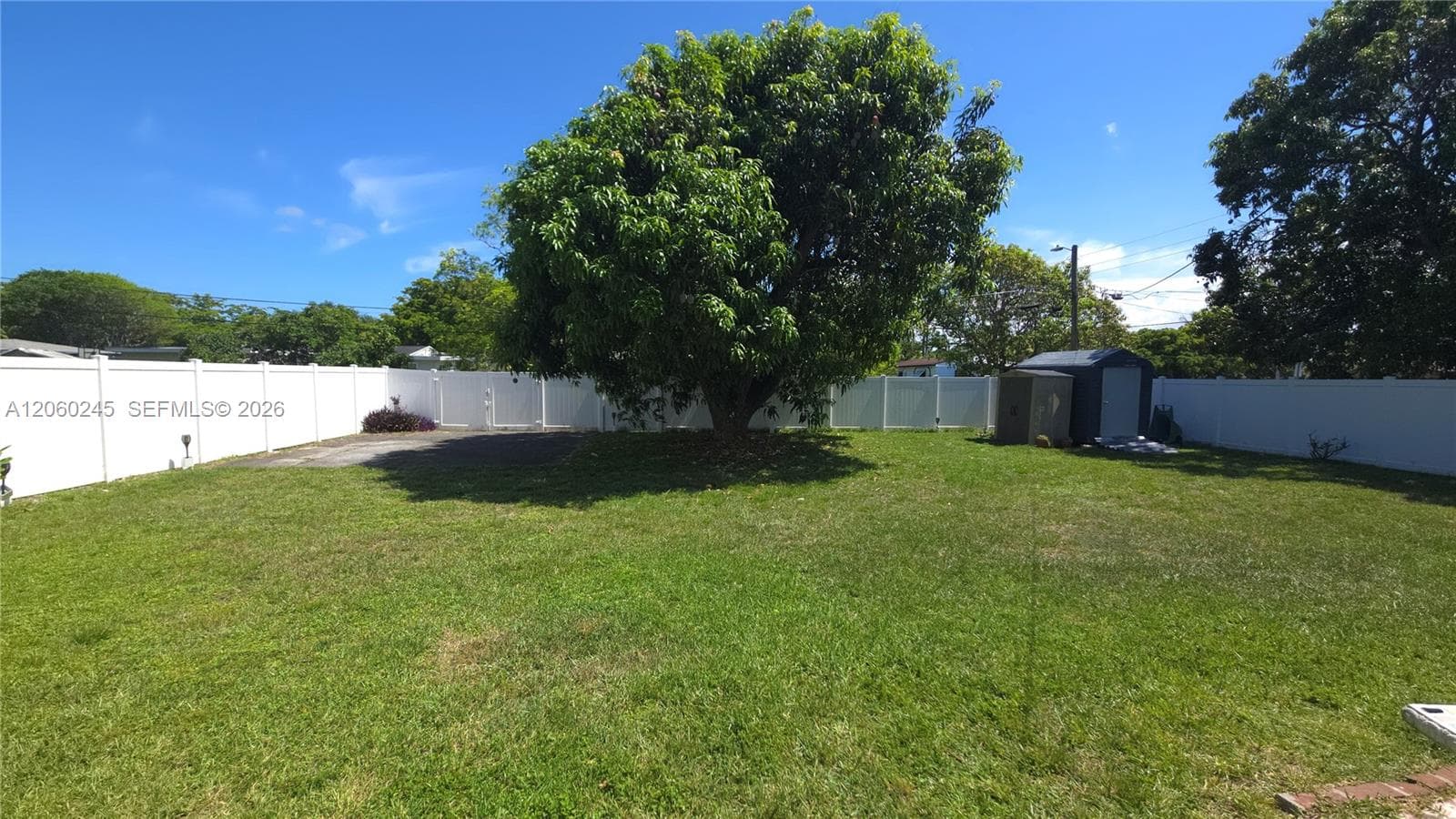 1680 NW 133rd St, North Miami FL 33167 photo 4