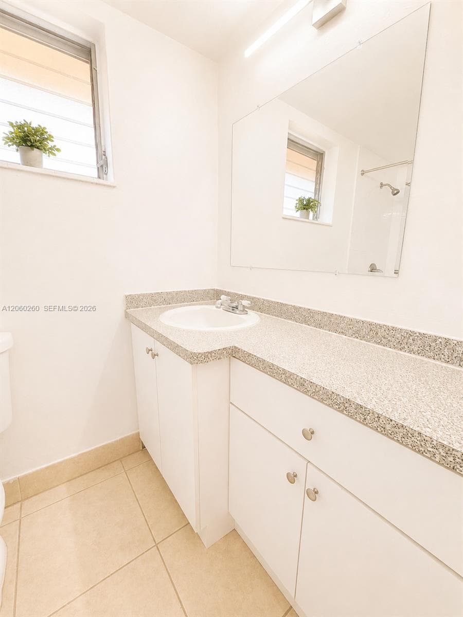 6850 W 14th Ct # C04, Hialeah FL 33014 photo 5