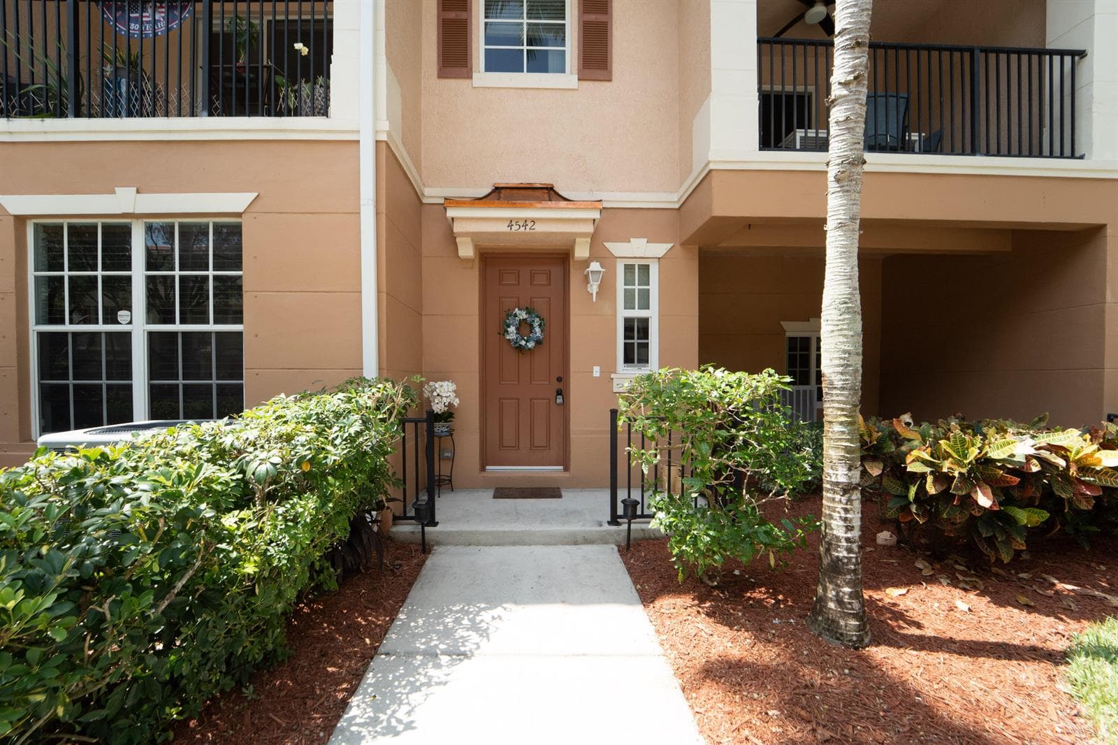 4542 Danson Way, Delray Beach FL 33445 photo 3