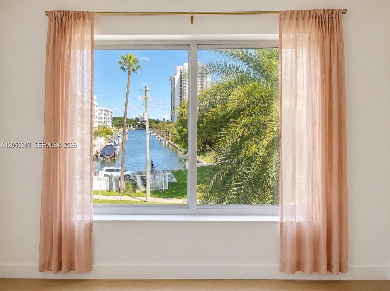 1631 NE 114th St # 307, Miami, FL 33181 photo 4