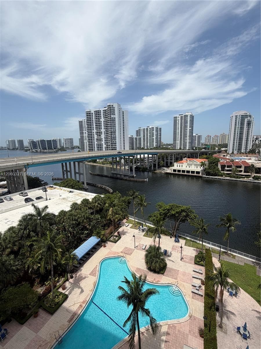 19390 Collins Ave # 1007, Sunny Isles Beach FL 33160 photo 2