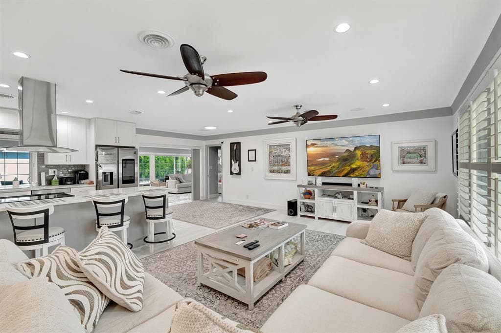 4450 NE 23RD Avenue, Lighthouse Point FL 33064 photo 5