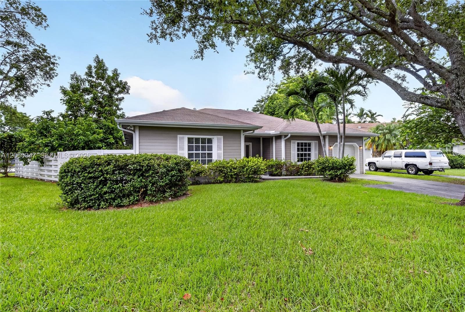 15166 SW 142nd Ct, Miami FL 33186 photo 5