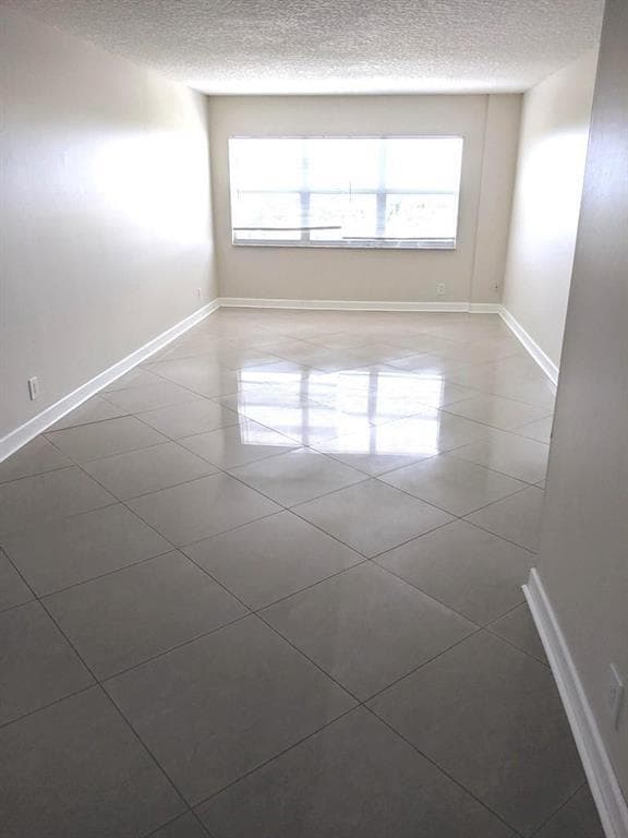 2555 NE 11th Street # 803, Fort Lauderdale FL 33304 photo 3