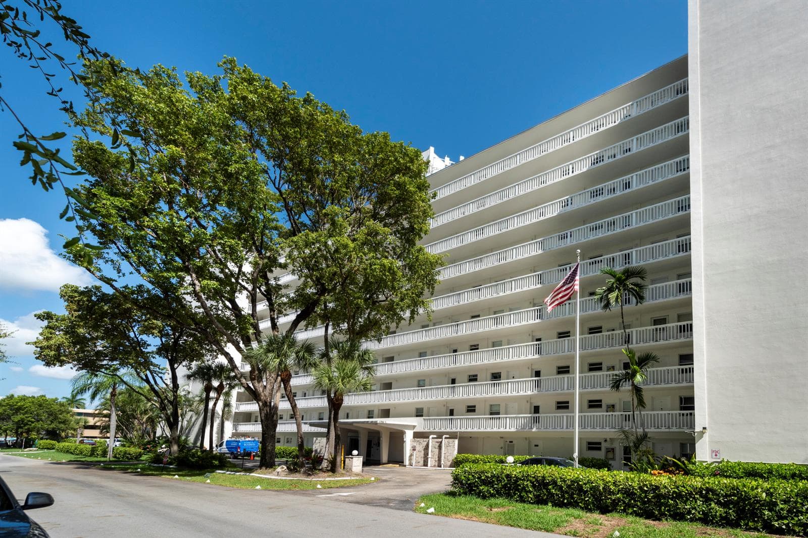 2555 NE 11th Street # 803, Fort Lauderdale FL 33304