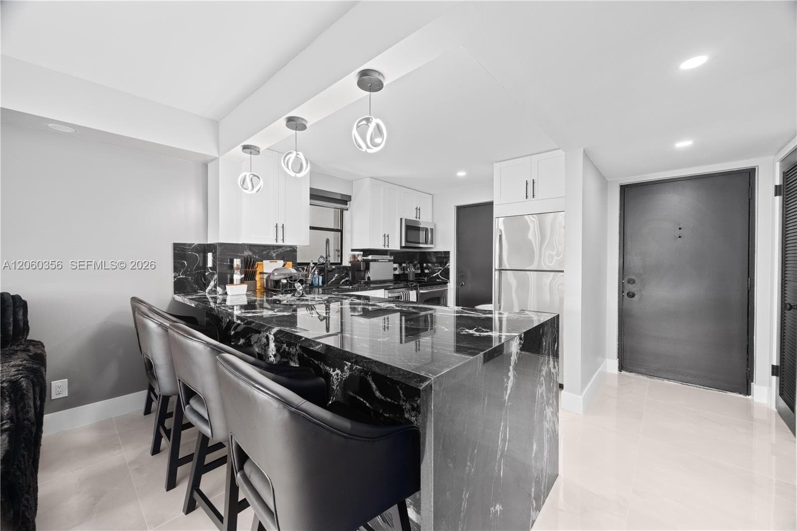 2302 S Cypress Bend Dr # 306, Pompano Beach FL 33069