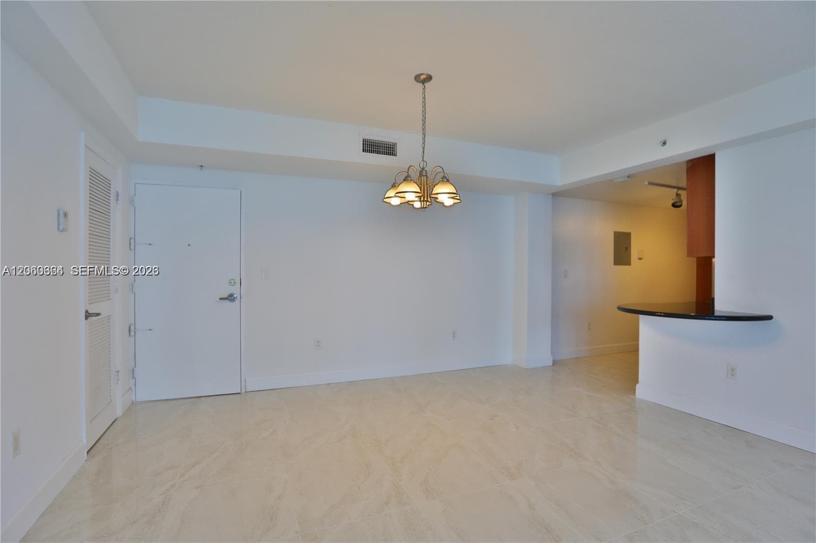 7501 E Treasure Dr # 4K, North Bay Village FL 33141 photo 4