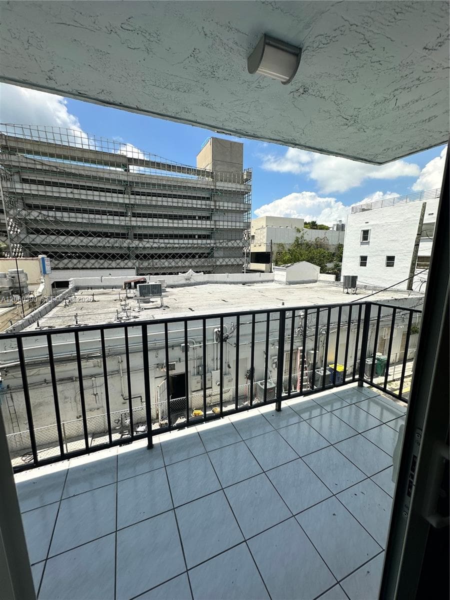 720 Collins Ave # 309, Miami Beach FL 33139 photo 3