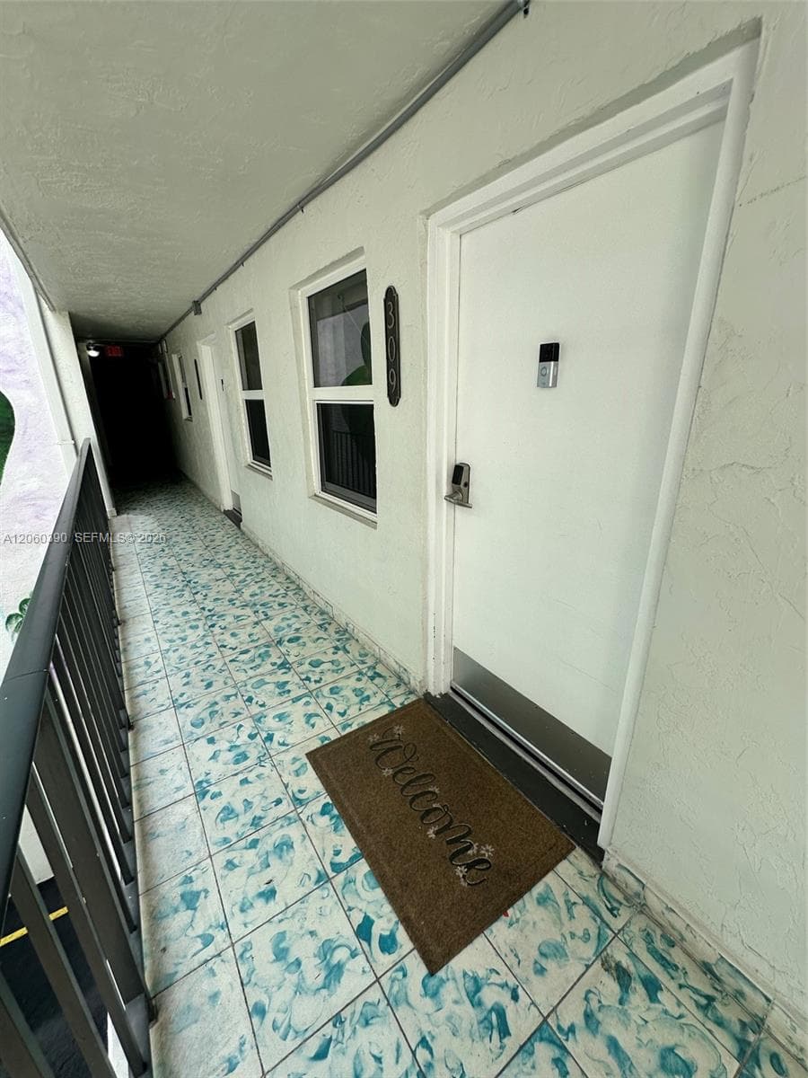 720 Collins Ave # 309, Miami Beach FL 33139 photo 5