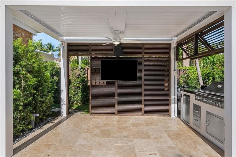 916 SE 5TH Court, Fort Lauderdale FL 33301 photo 5