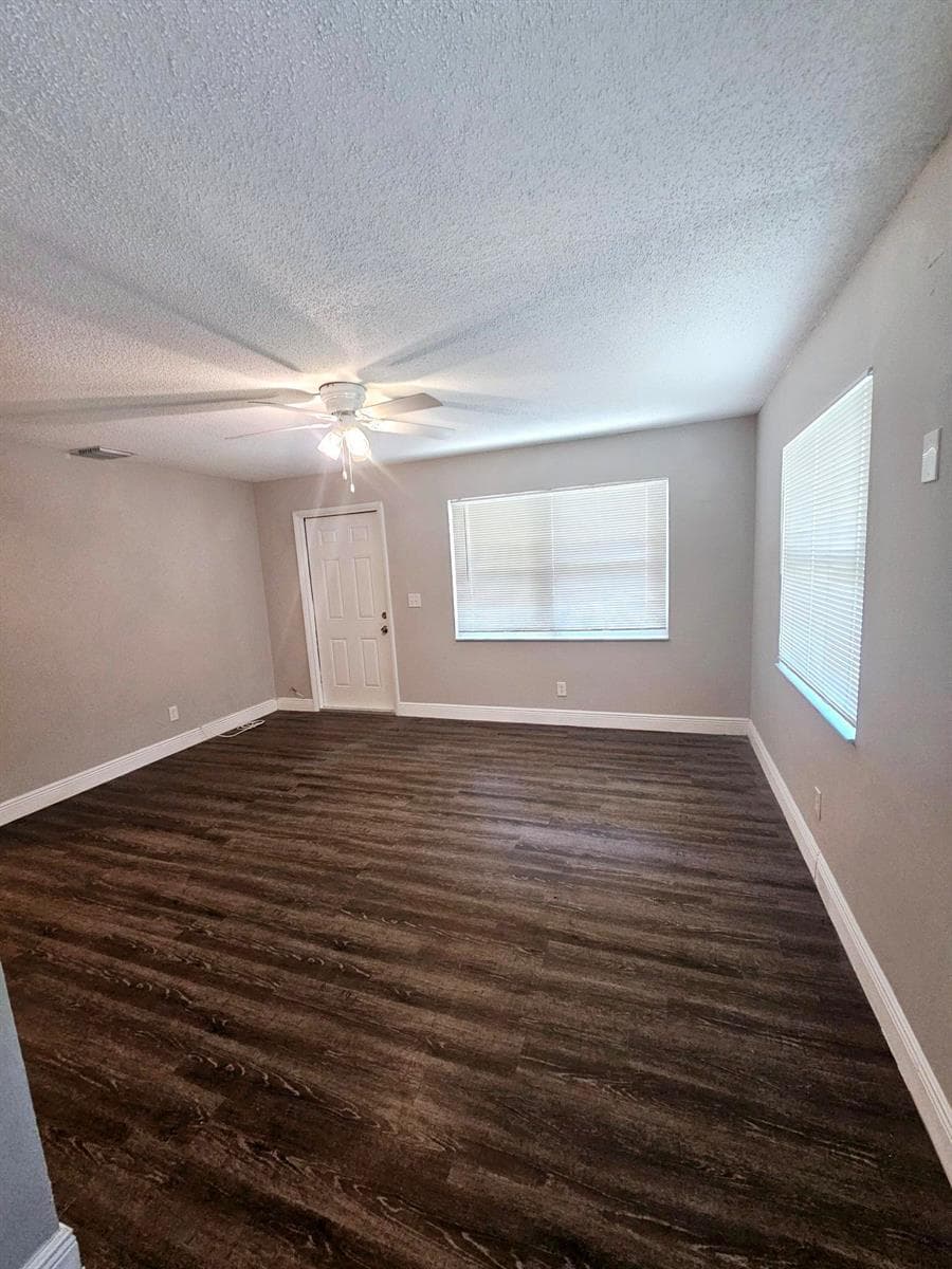 1556 W 20TH Street, Riviera Beach FL 33404 photo 4