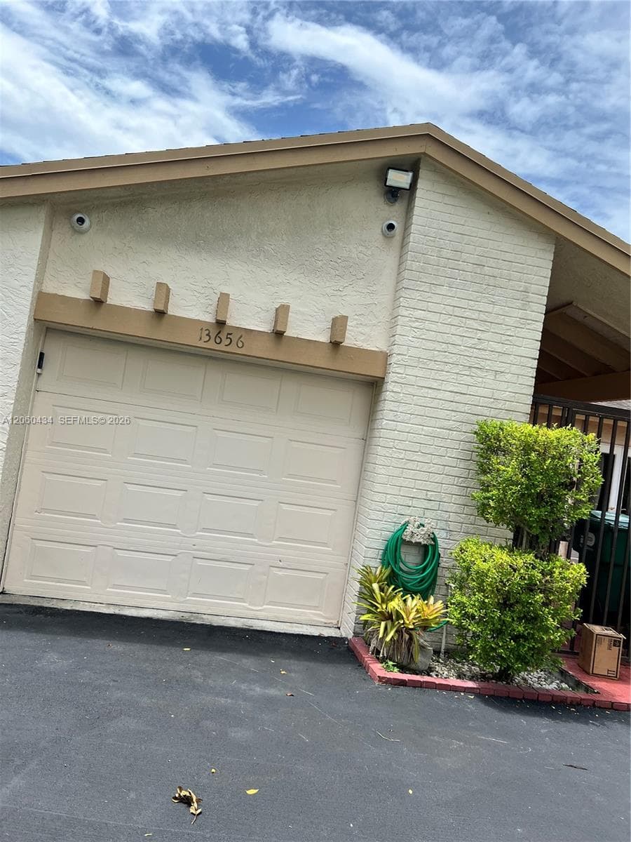 13656 SW 117th Ln # 13656, Miami, FL 33186
