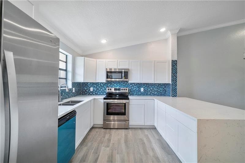 1004 Congressional Way, Deerfield Beach FL 33442 photo 2