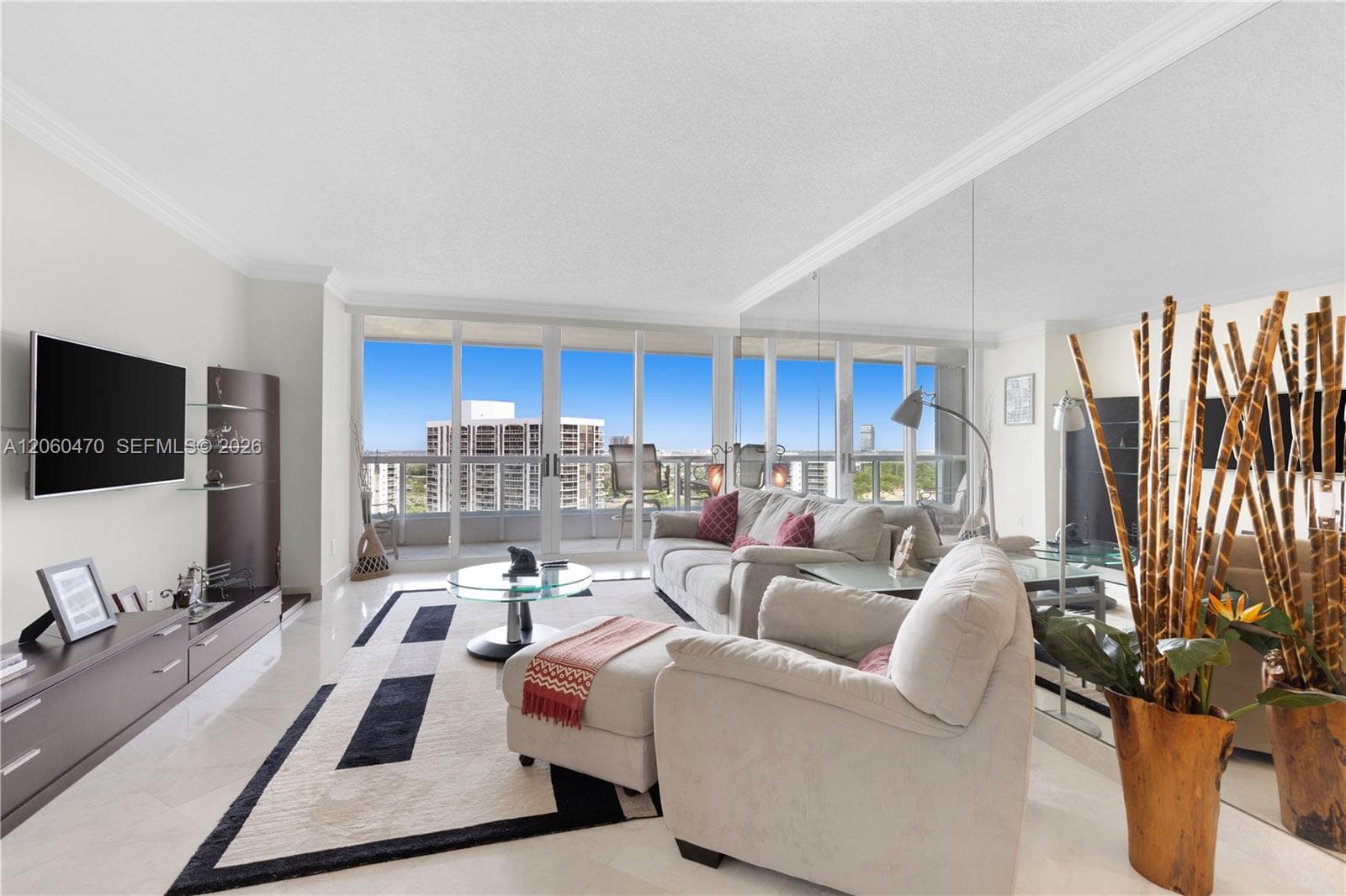 21055 Yacht Club Dr # 1804, Aventura FL 33180 photo 2