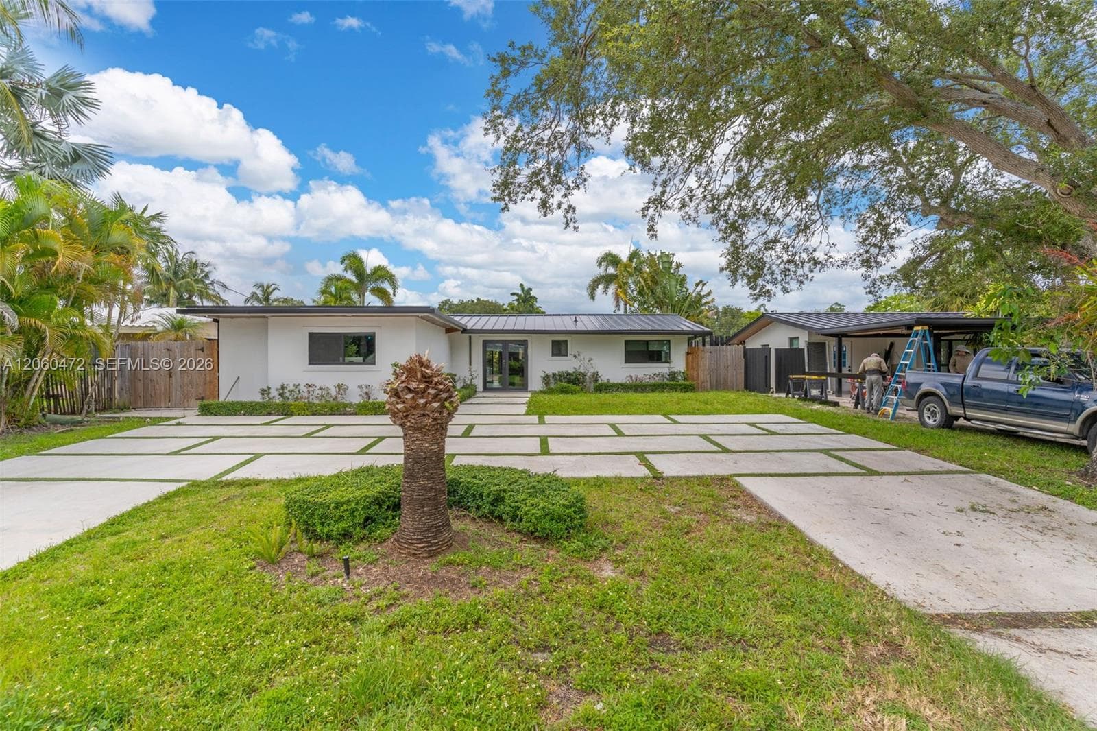 1713 SW 5th St, Fort Lauderdale FL 33312 photo 2