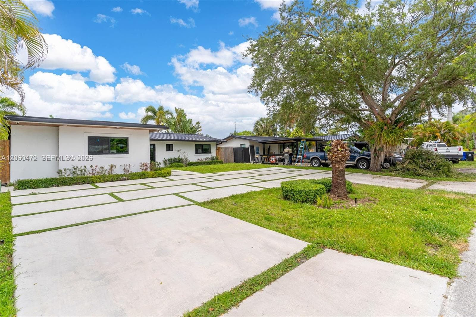 1713 SW 5th St, Fort Lauderdale FL 33312 photo 3