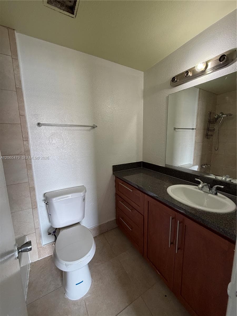 18602 NW 46th Ave # 18602, Miami Gardens FL 33055 photo 4