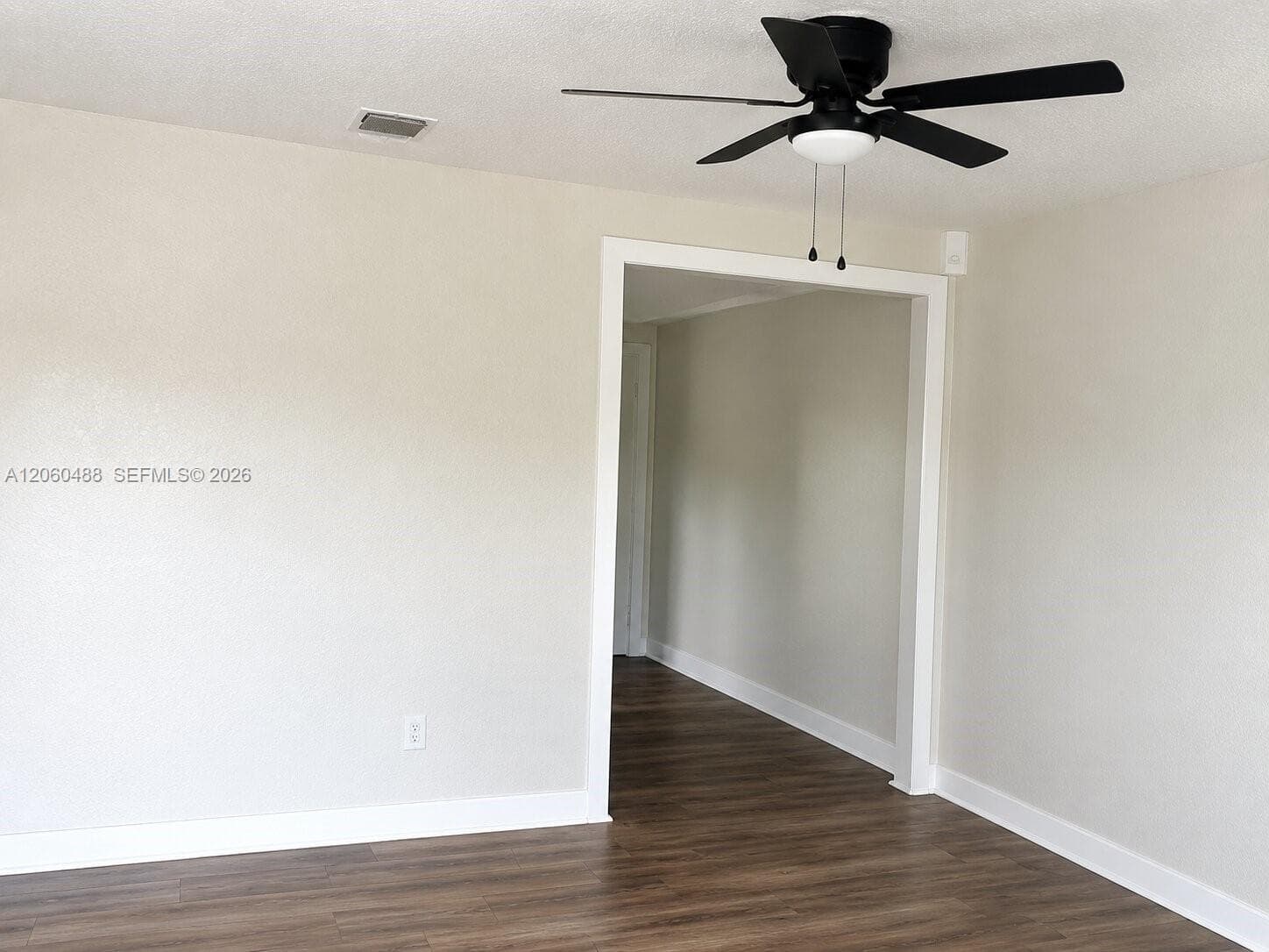 8924 NW 35th Ct # 8924, Miami, FL 33147 photo 2