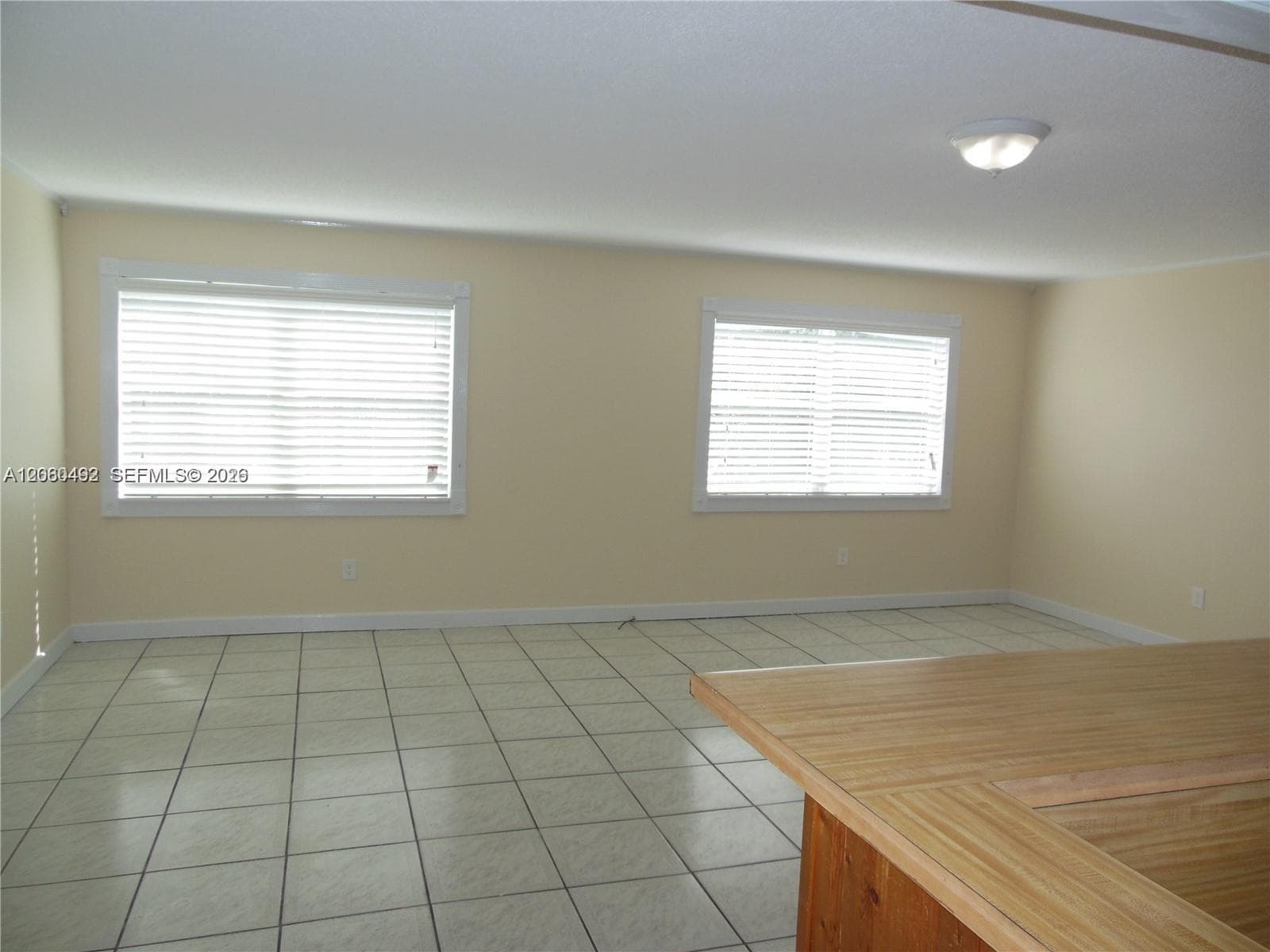 1350 W 53rd St # 8, Hialeah FL 33012 photo 3