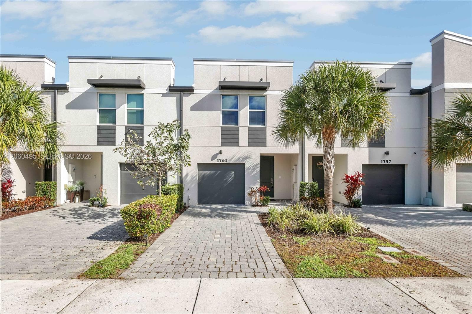 1761 Lindley St, West Palm Beach FL 33407
