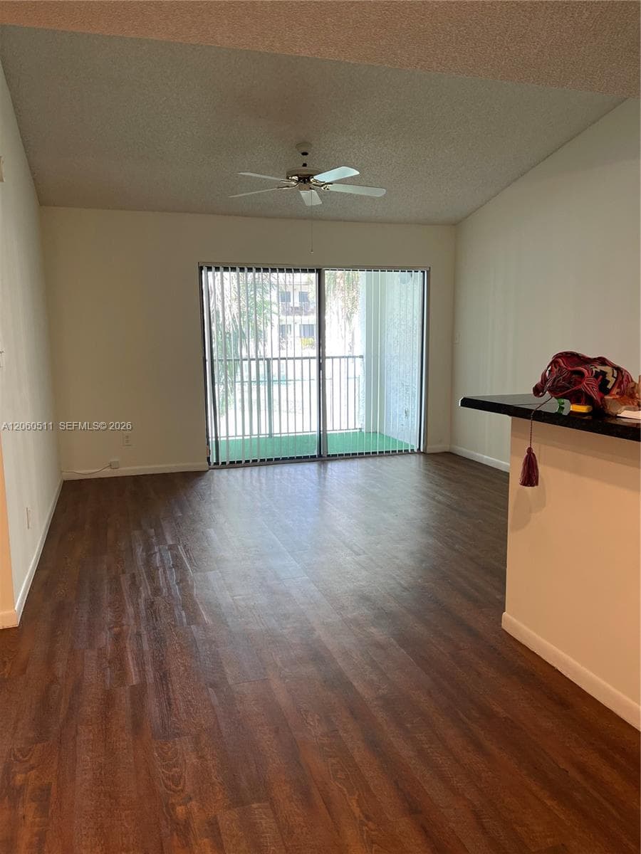 510 S Park Rd # 10, Hollywood FL 33021 photo 3