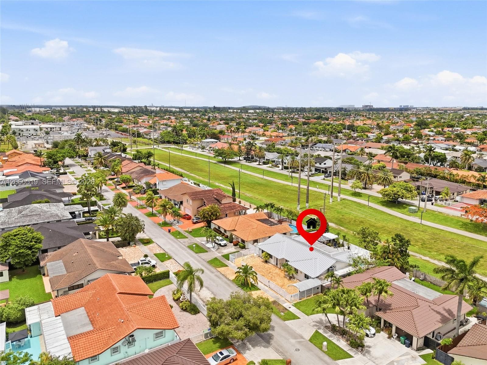 323 NW 136th Pl, Miami FL 33182 photo 4