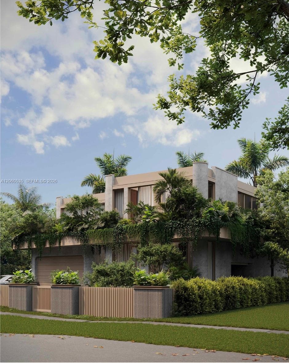 4480 Nautilus Dr, Miami Beach FL 33140 photo 2