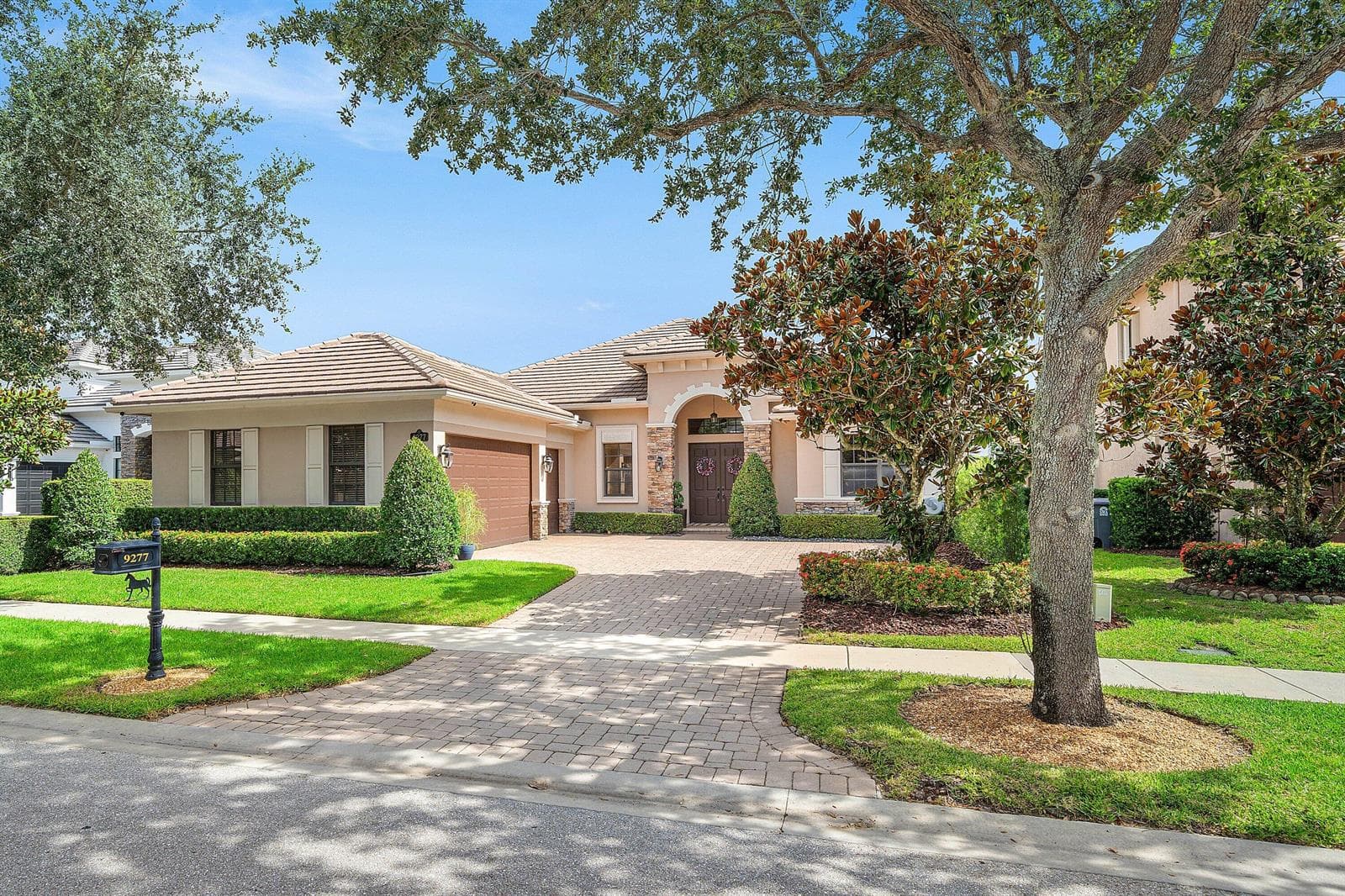9277 Equus Circle, Boynton Beach FL 33472 photo 2