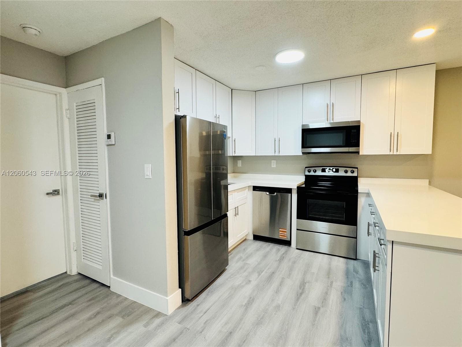 1903 SW 3rd Ave # 1, Fort Lauderdale FL 33315 photo 2