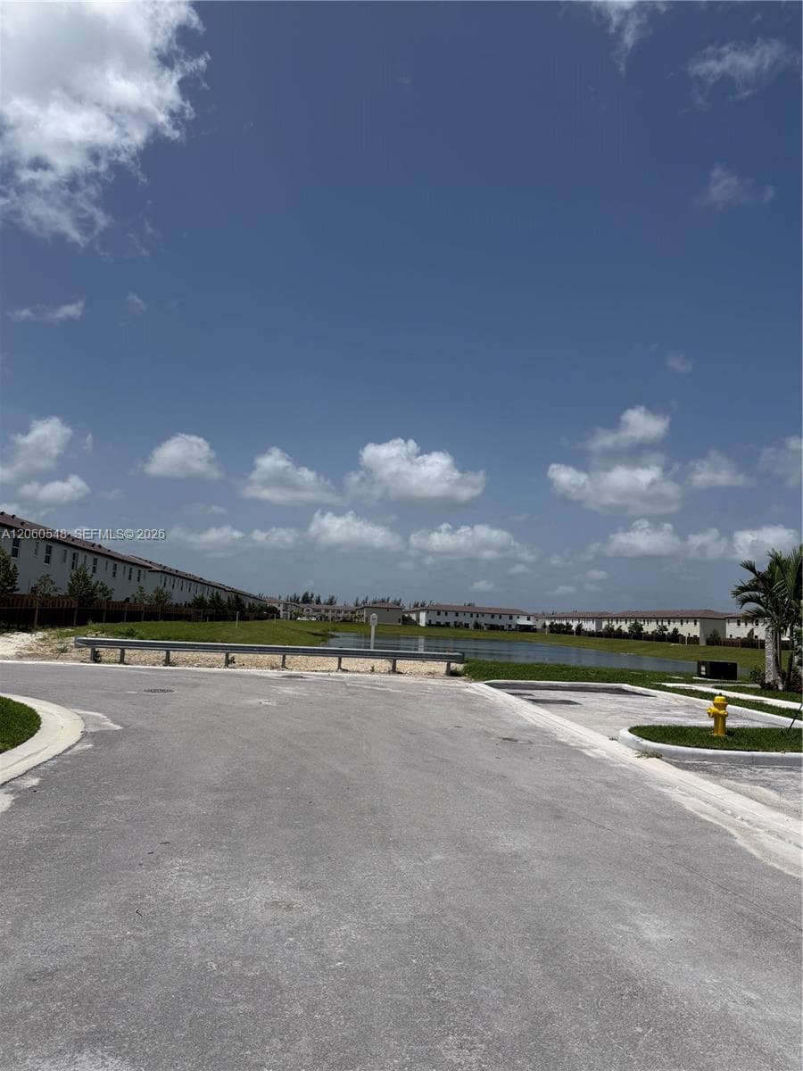 2664 SE 25th Rd # 2664, Homestead FL 33035 photo 2