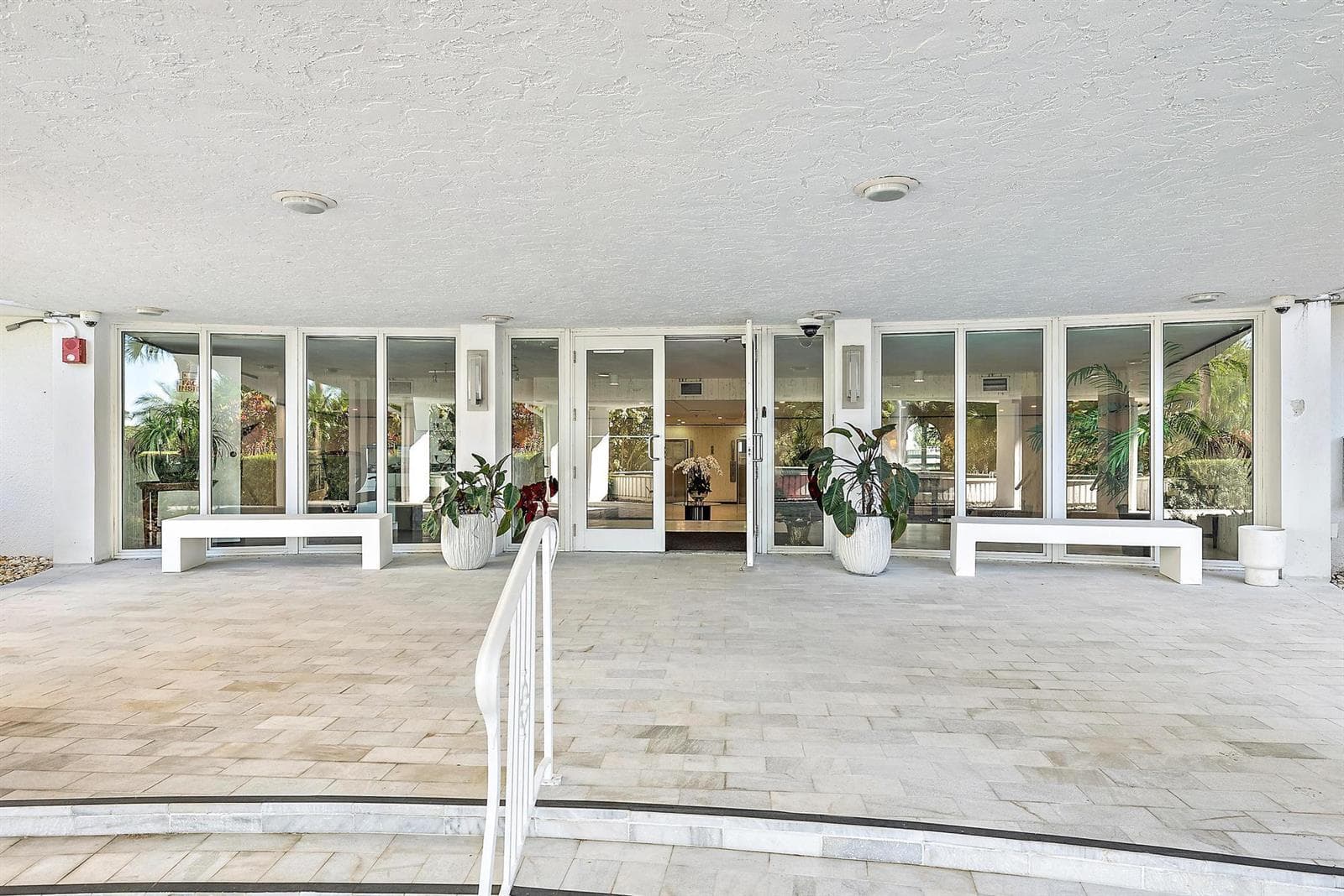 2295 S OCEAN Boulevard # 418, Palm Beach FL 33480 photo 3