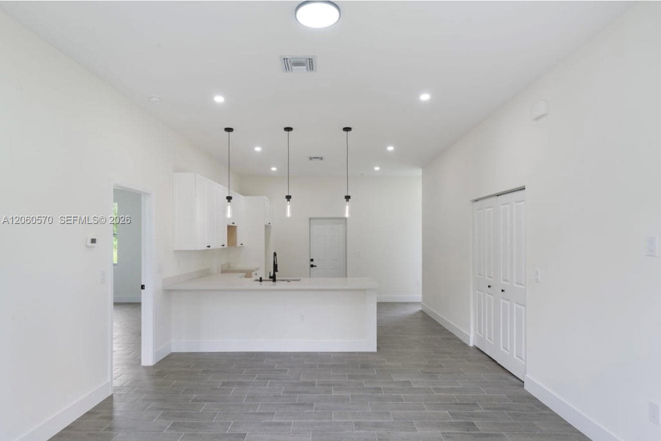 708 PEACOCK AVE, Lehigh Acres FL 33974 photo 4