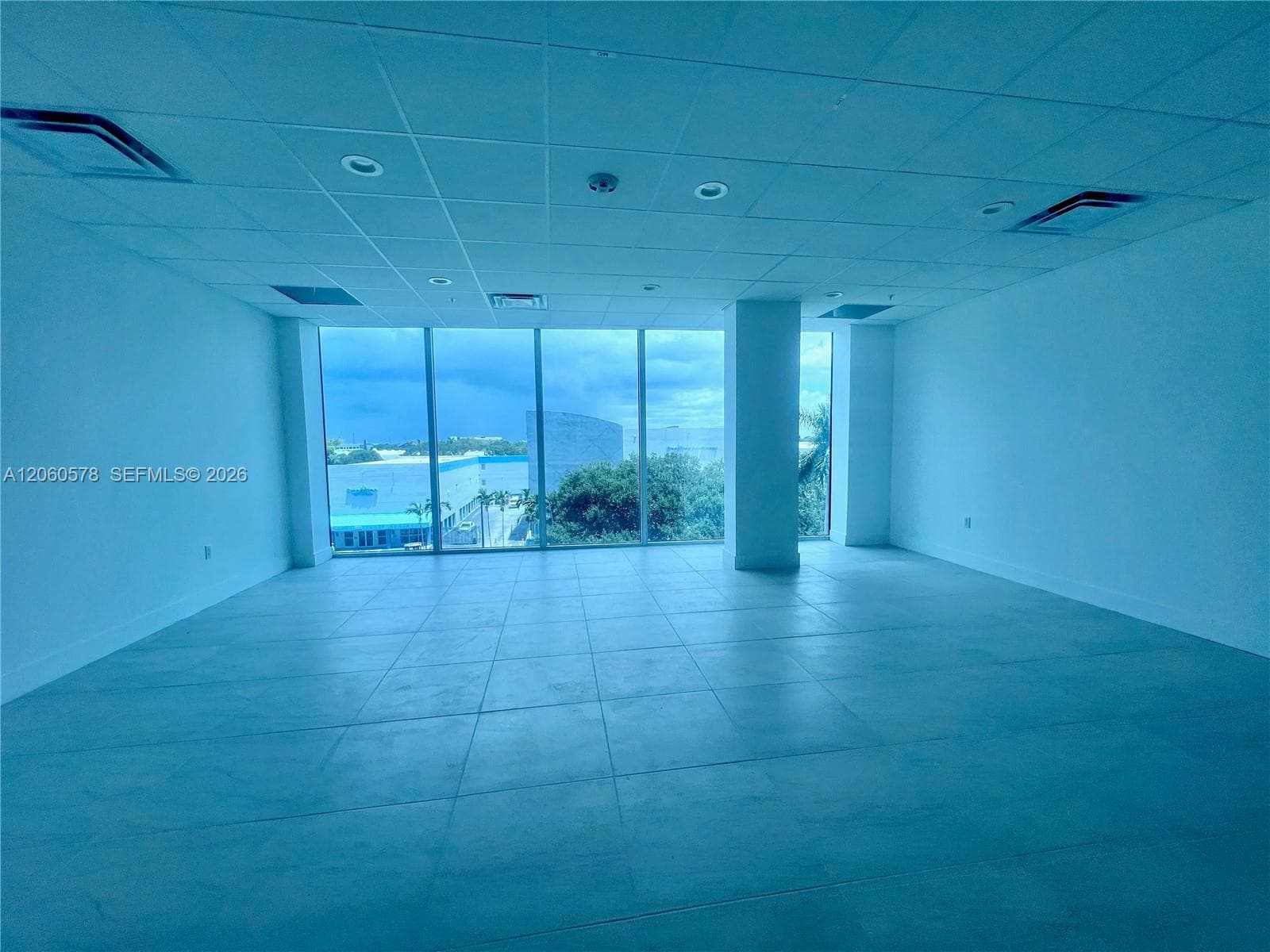 10450 NW 33rd St # 302, Doral FL 33172 photo 3