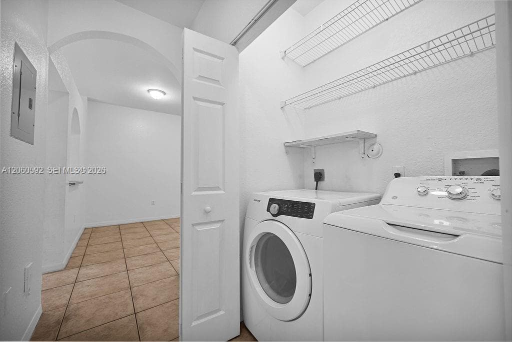 6900 NW 179th St # 104-1, Hialeah FL 33015 photo 4