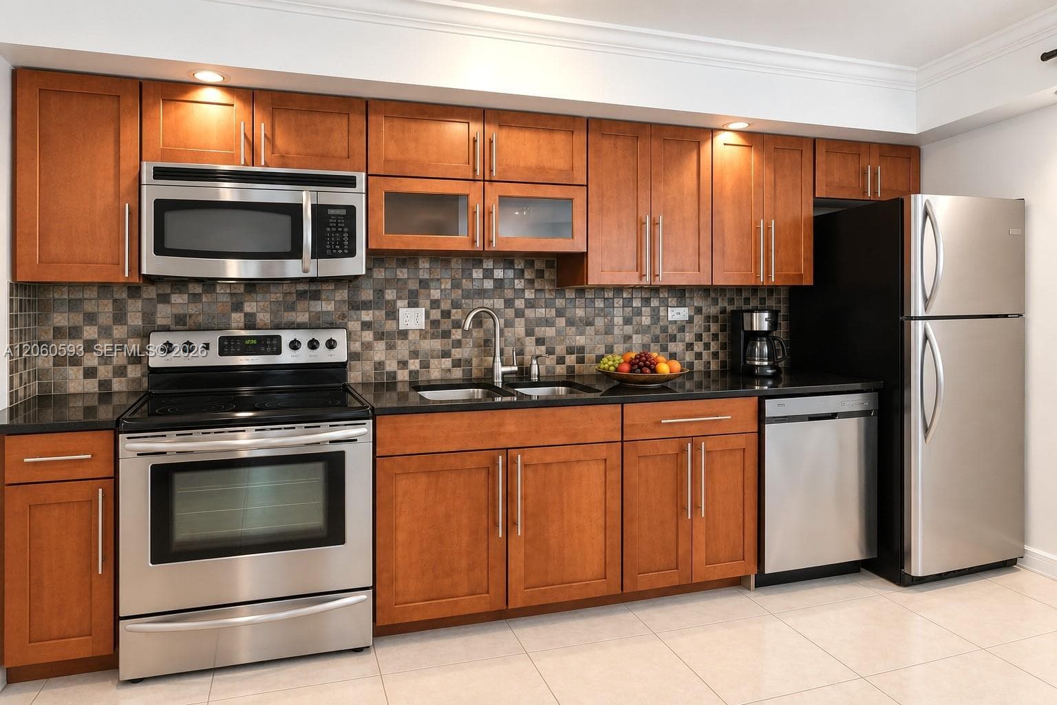 18071 Biscayne Blvd # 302, Aventura FL 33160 photo 4