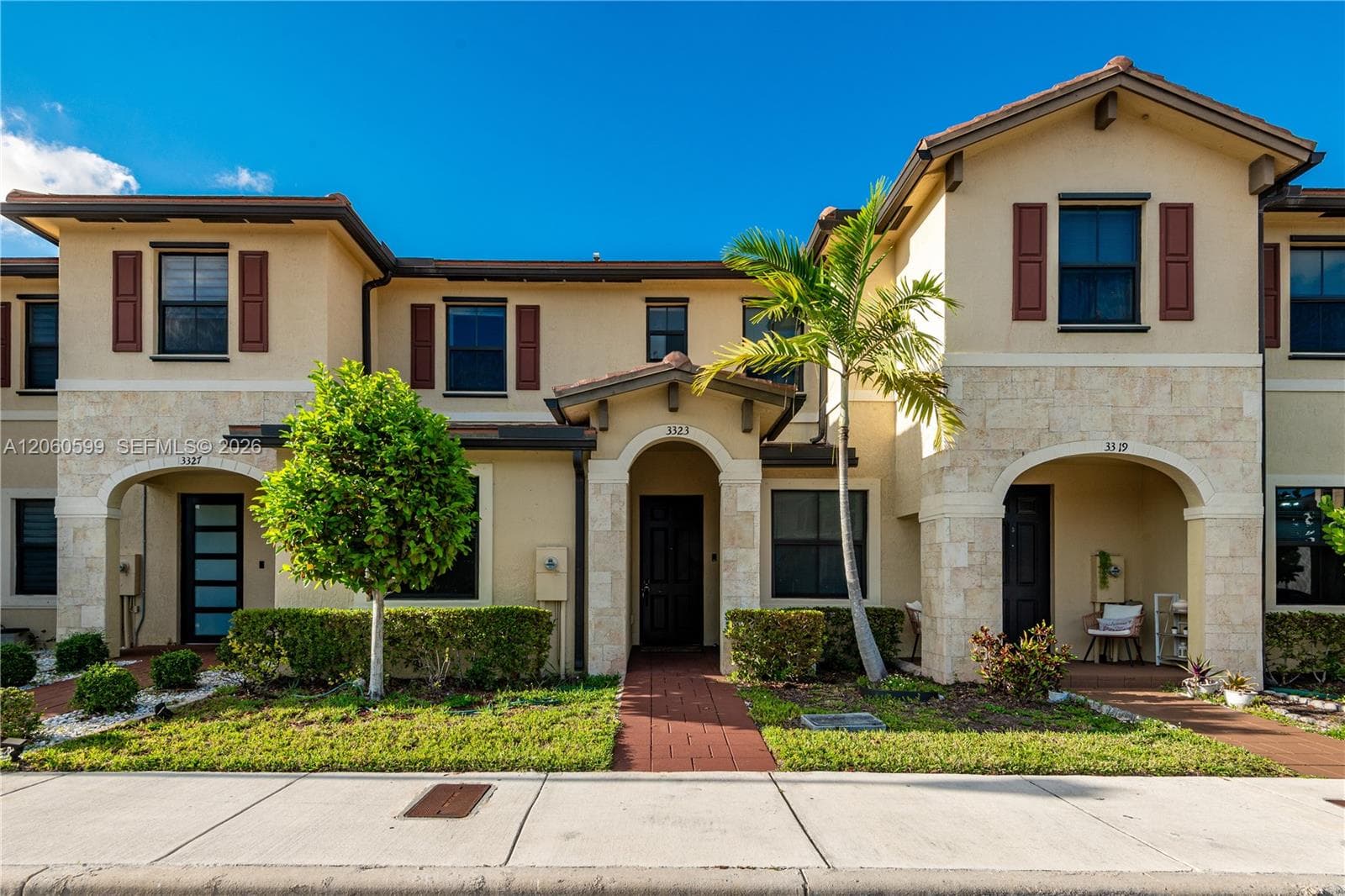 3323 W 106th Ter, Hialeah FL 33018