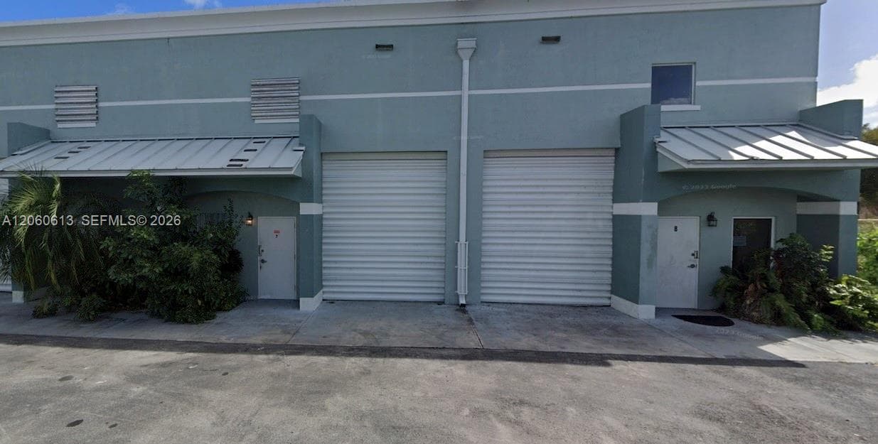 13100 SW 134th St # 8, Miami FL 33186