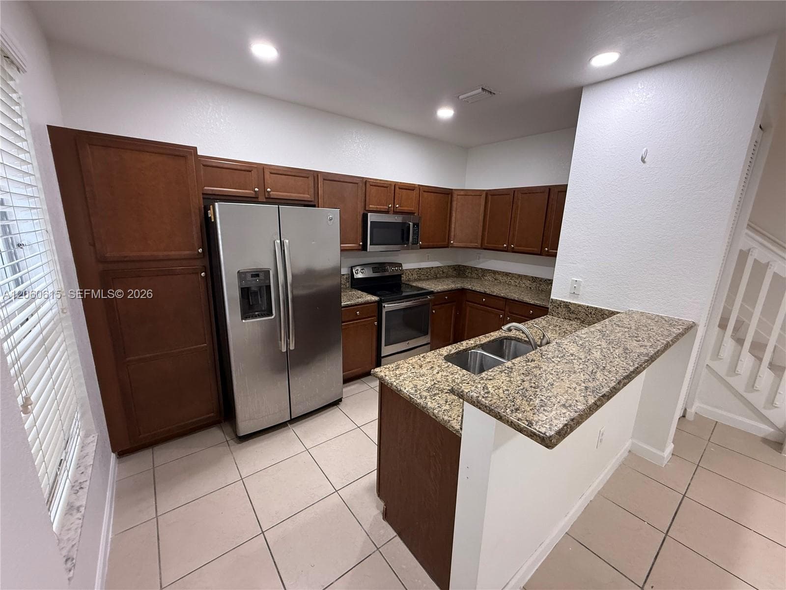 9465 SW 171st Ct # Main, Miami FL 33196 photo 2