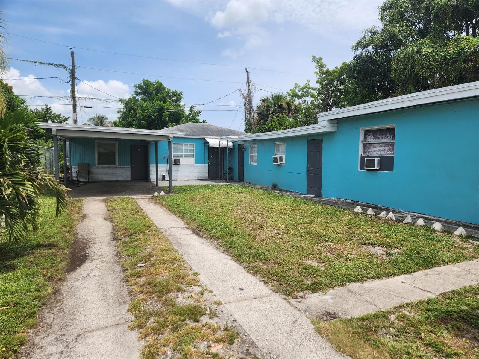 134 W 24TH W # 1, Riviera Beach FL 33404