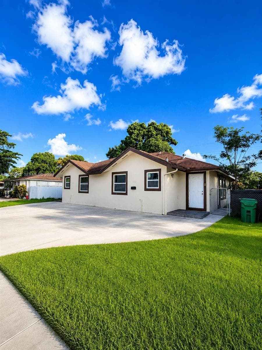 10501 SW 172nd St # 10501, Miami FL 33157
