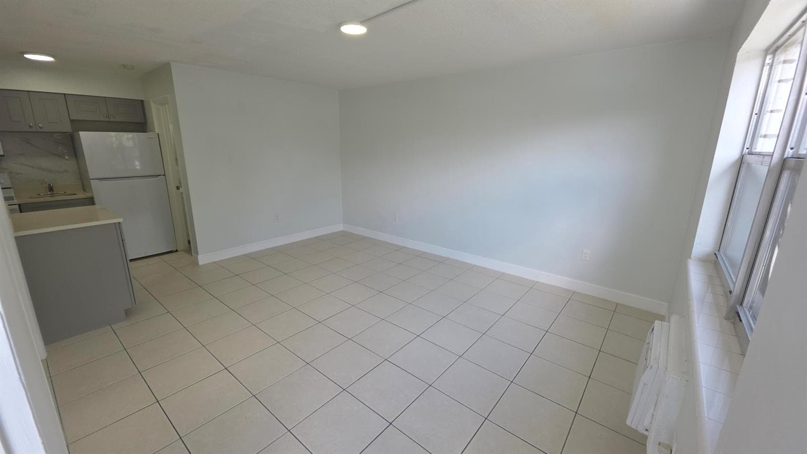 7311 VENETIAN Street # 6, Miramar FL 33023 photo 2