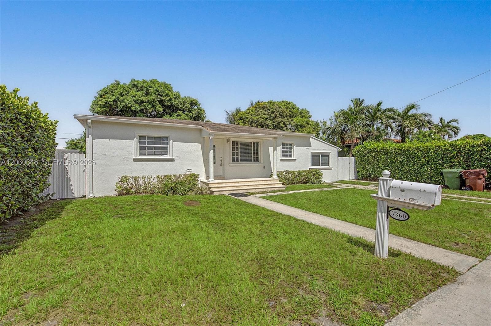 5360 W 2nd Ave, Hialeah FL 33012
