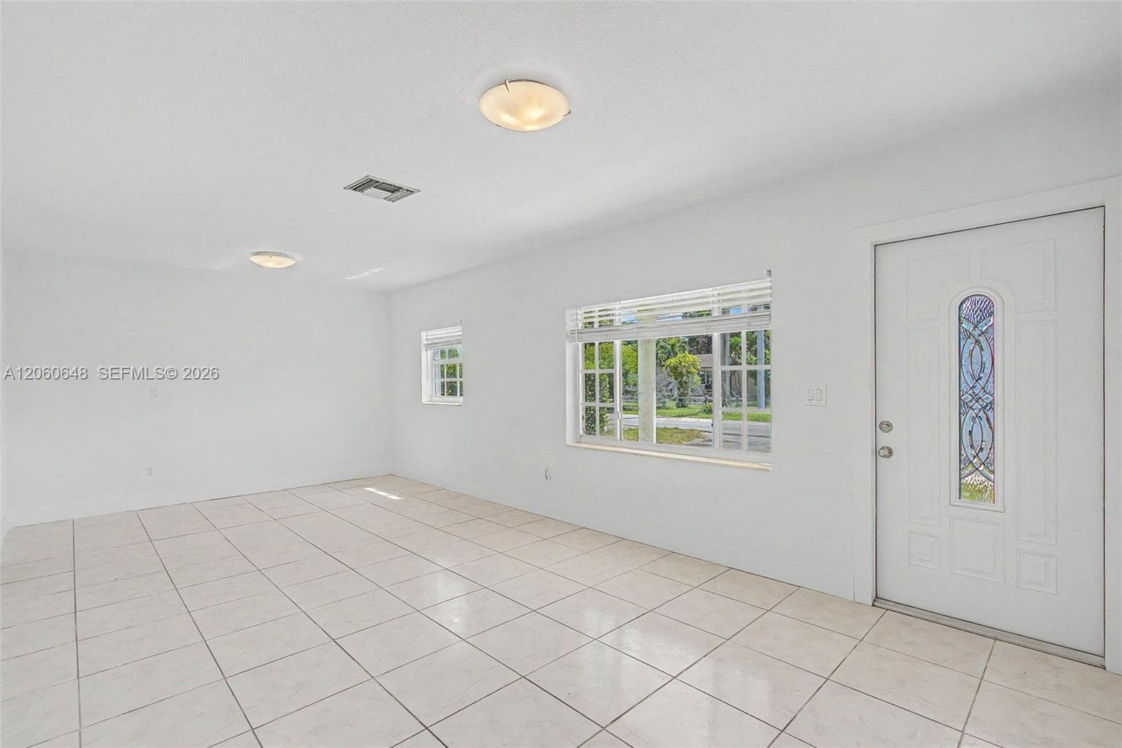 5360 W 2nd Ave, Hialeah FL 33012 photo 4
