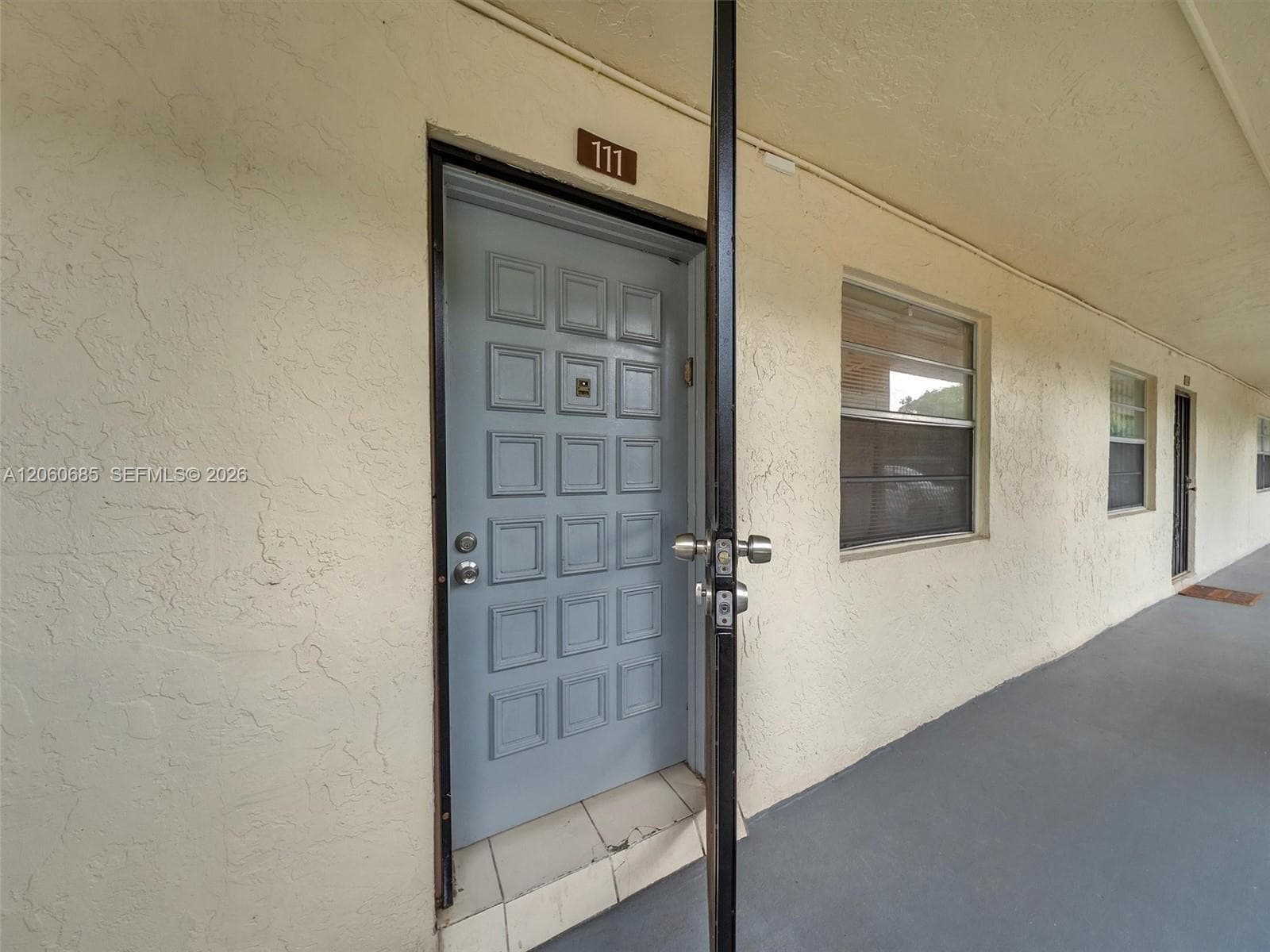 3070 NW 48th Ter # 111, Lauderdale Lakes FL 33313 photo 2