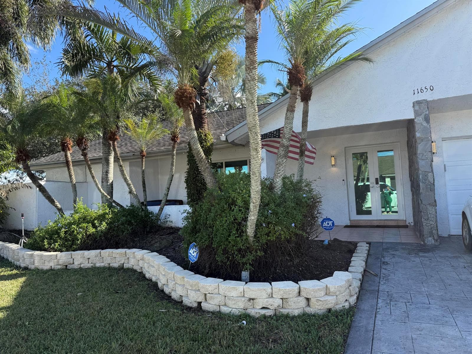11650 NW 39TH Place, Sunrise FL 33323 photo 4