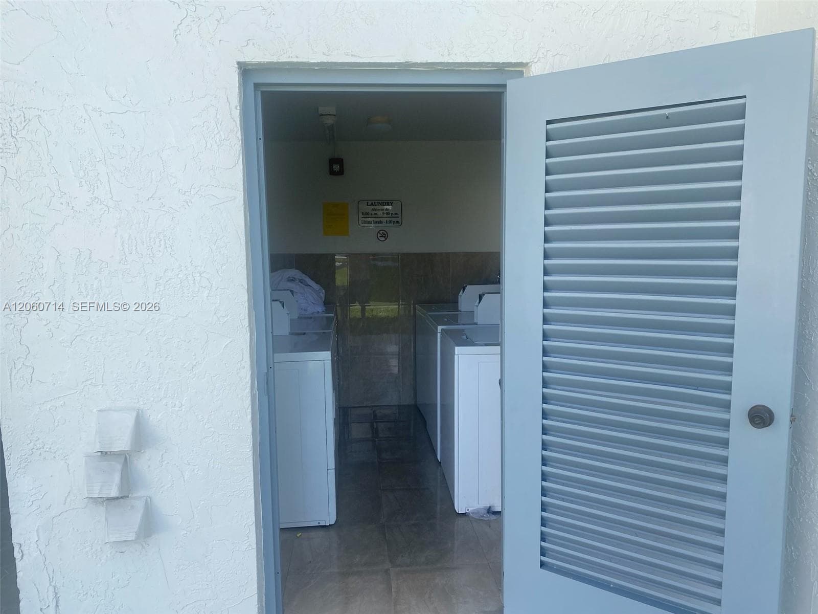 9520 SW 8th St # 118, Miami, FL 33174 photo 2