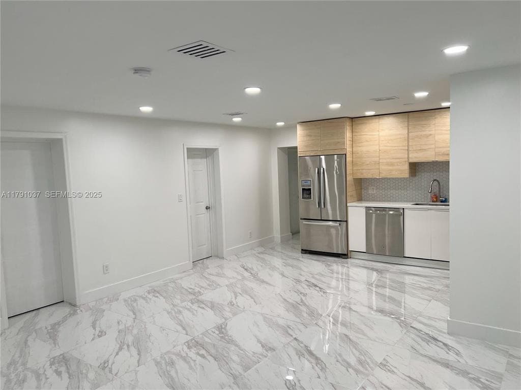 4337 SW 49TH Street, Dania Beach FL 33314 photo 3